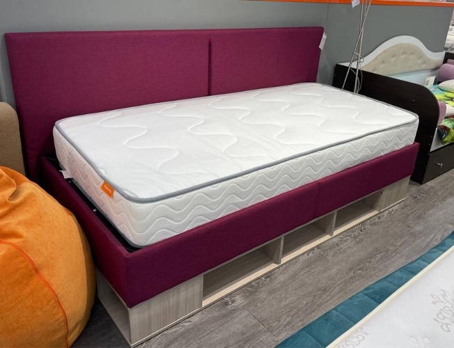 Односпальная кровать тахта Lancaster 1